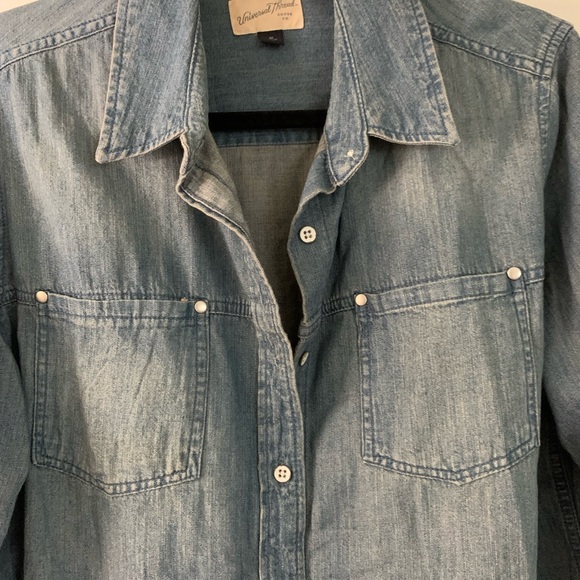 Universal Thread Distressed Denim Button Down - Picture 3 of 4